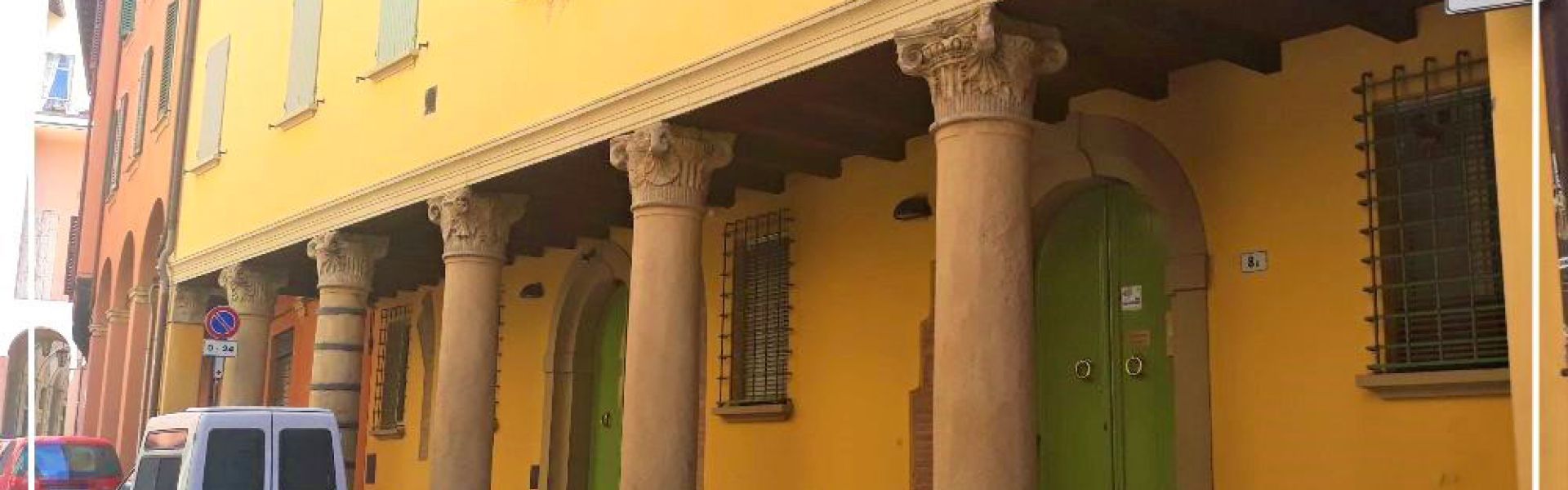 Fusione di Due Immobili in Via del Carro a Bologna